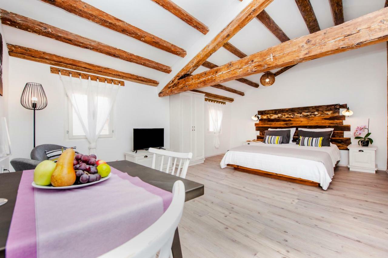 Апартаменти Casa Mulino Ровінь Екстер'єр фото